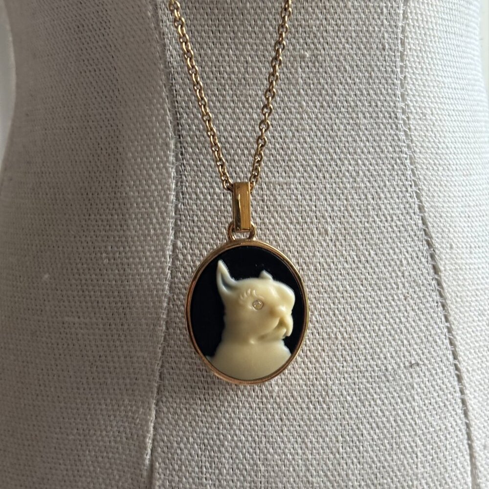 Marc by Marc Jacobs French Bulldog Cameo-style pendant necklace - Picture 2 of 5